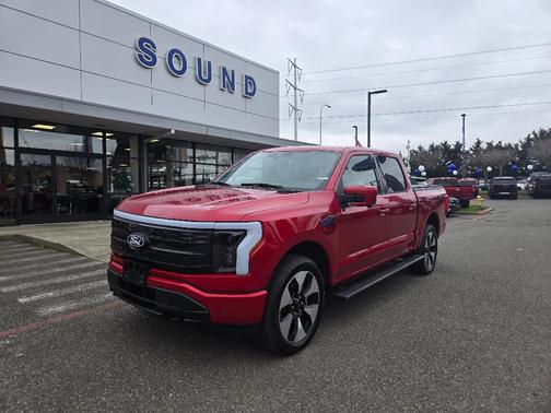 2025 Ford F-150 Lightning Platinum