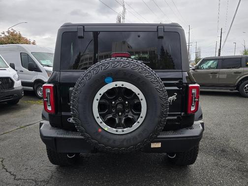 Shadow Black 2026 Ford Bronco Badlands