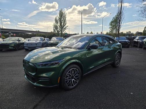 2025 Ford Mustang Mach-E Premium