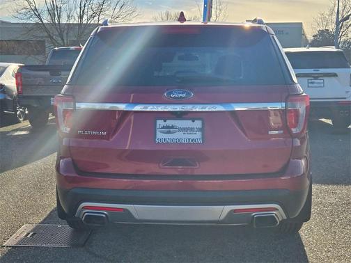 2017 Ford Explorer Platinum