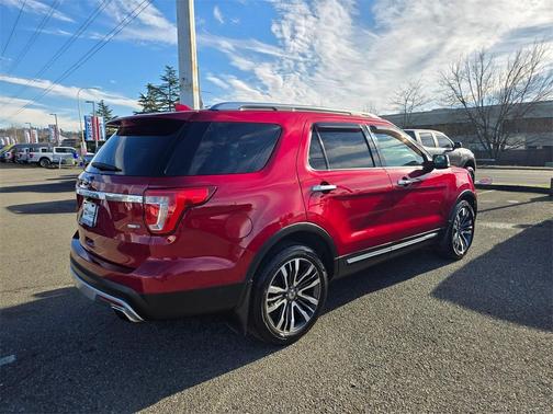 2017 Ford Explorer Platinum