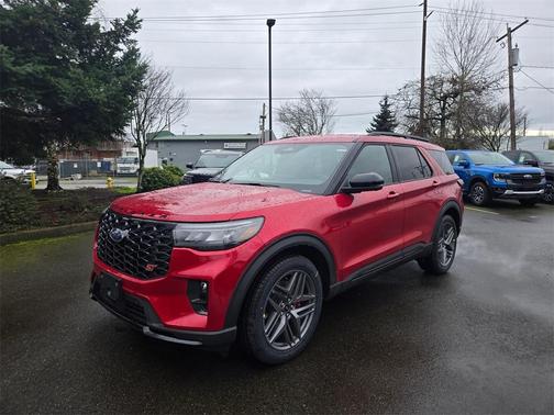 2025 Ford Explorer ST