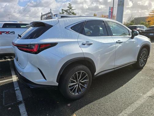 2023 Lexus NX 350h Premium