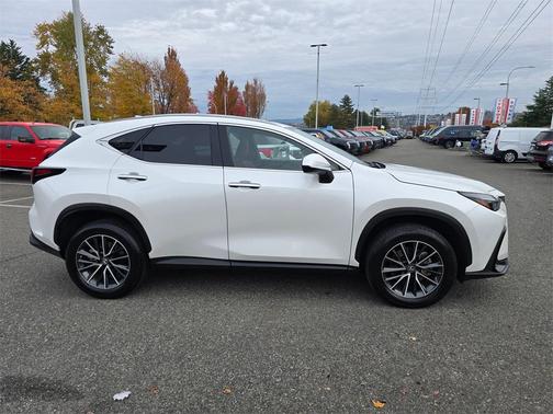 2023 Lexus NX 350h Premium