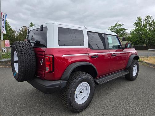 2025 Ford Bronco Heritage Edition
