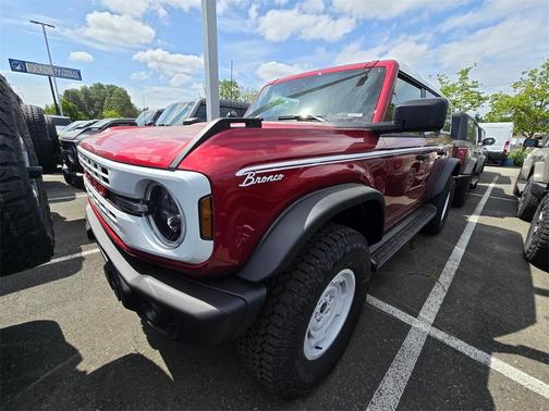 2025 Ford Bronco Heritage Edition