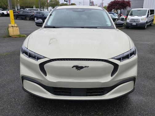 Desert Sand 2026 Ford Mustang Mach-E Select