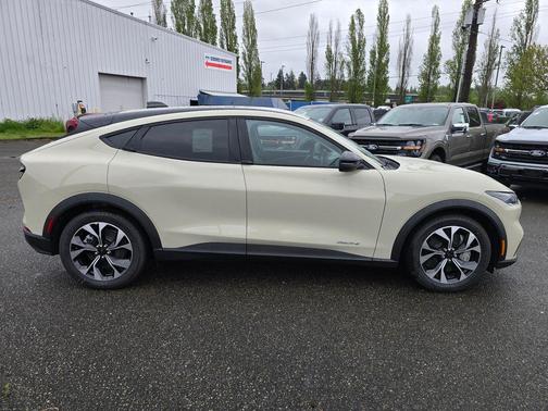 Desert Sand 2026 Ford Mustang Mach-E Select