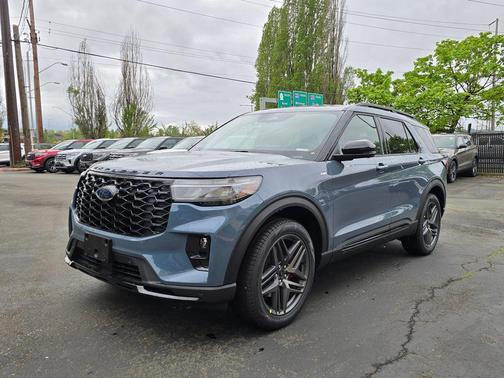 Vapor Blue 2026 Ford Explorer ST-Line