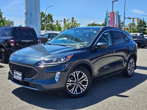 Gray 2022 Ford Escape SEL