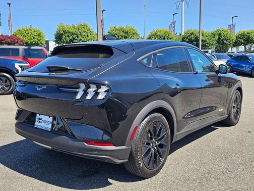 Shadow Black 2025 Ford Mustang Mach-E Select