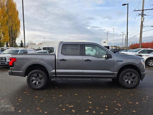 2024 Ford F-150 Lightning XLT