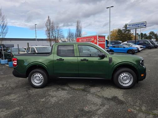 2025 Ford Maverick XL