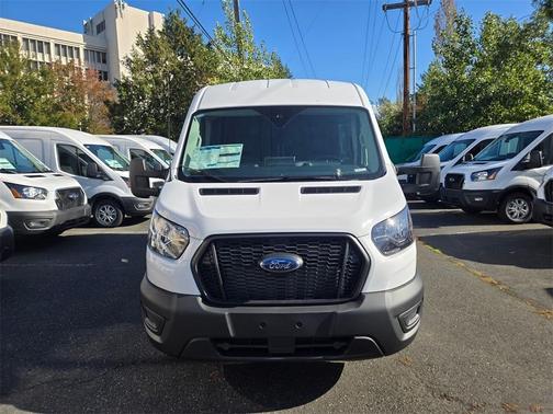 2025 Ford Transit-250 148 WB Medium Roof Cargo