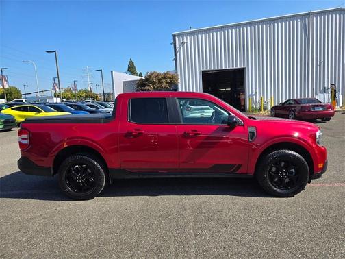 2022 Ford Maverick Lariat