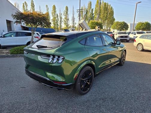 2025 Ford Mustang Mach-E GT