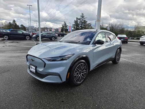 2024 Ford Mustang Mach-E Premium