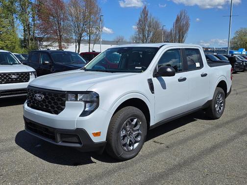 Space White Metallic 2026 Ford Maverick XLT