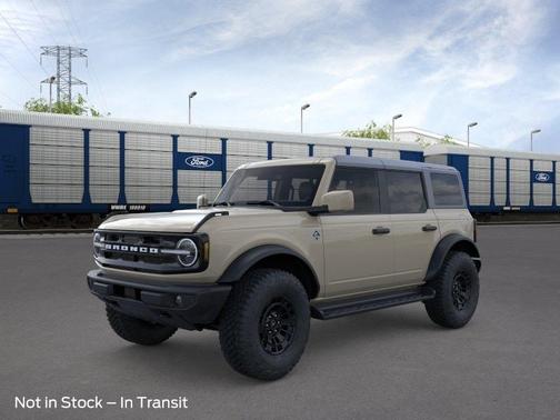 Desert Sand 2026 Ford Bronco Outer Banks