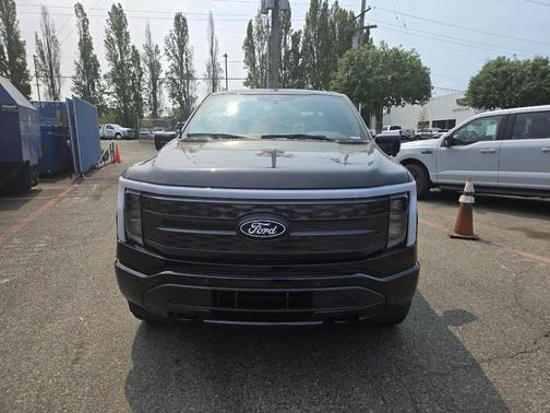 Agate Black Metallic 2025 Ford F-150 Lightning Platinum