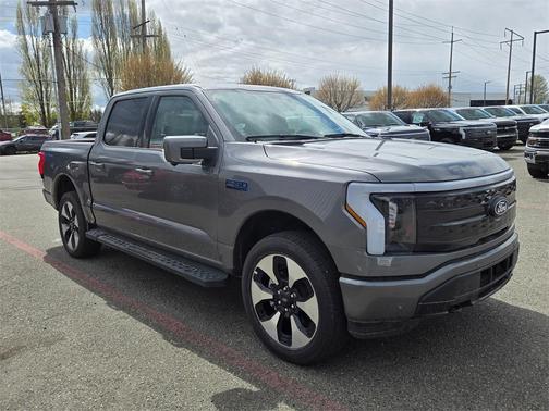 2025 Ford F-150 Lightning Platinum