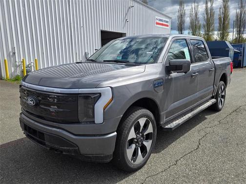 2025 Ford F-150 Lightning Platinum