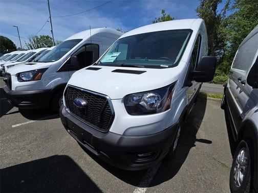 2025 Ford Transit-250 148 WB Medium Roof Cargo