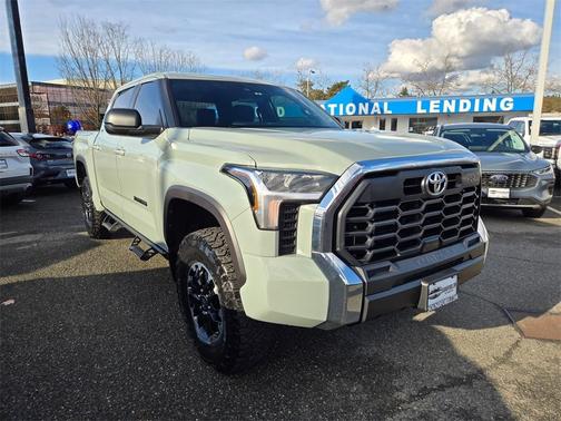 2025 Toyota Tundra SR5