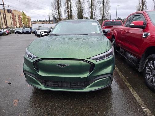 2025 Ford Mustang Mach-E Premium