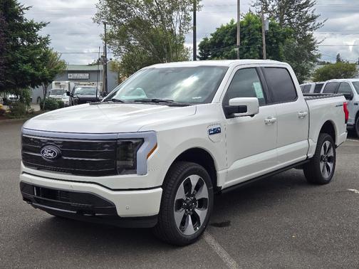 2025 Ford F-150 Lightning Platinum