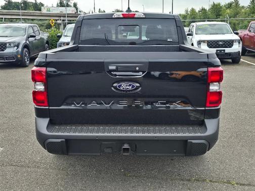 Shadow Black 2026 Ford Maverick Lariat