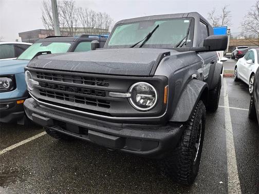 2021 Ford Bronco Base