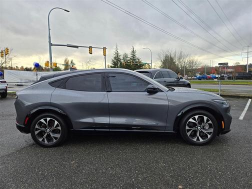 2021 Ford Mustang Mach-E Premium