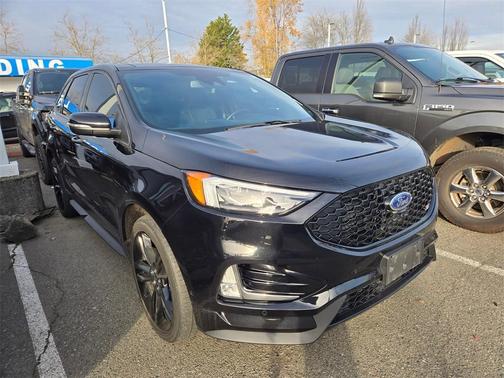 2022 Ford Edge ST