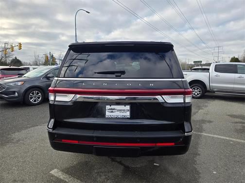 2024 Lincoln Navigator L Premiere