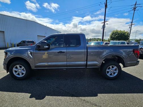 Carbonized Gray 2026 Ford F-150 XLT