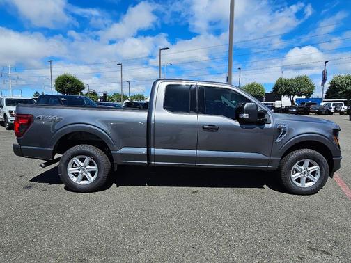 Carbonized Gray 2026 Ford F-150 XLT