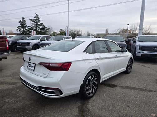 2022 Volkswagen Jetta 1.5T SEL