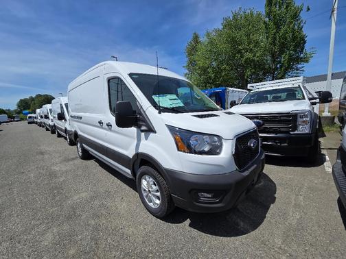 2025 Ford Transit-250 148 WB Medium Roof Cargo