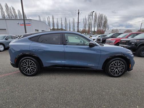 Vapor Blue Metallic 2024 Ford Mustang Mach-E Premium