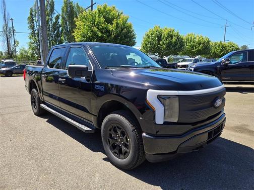 2025 Ford F-150 Lightning XLT