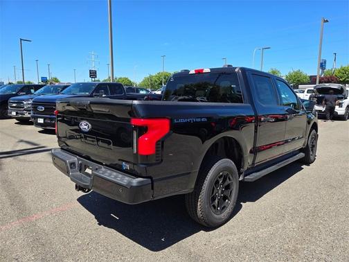 2025 Ford F-150 Lightning XLT