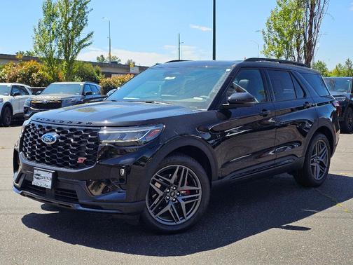 Agate Black 2026 Ford Explorer ST
