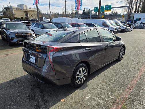2016 Toyota Prius Four