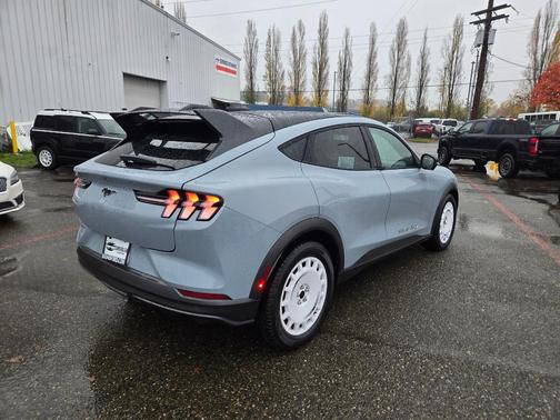 Glacier Gray Metallic 2025 Ford Mustang Mach-E GT