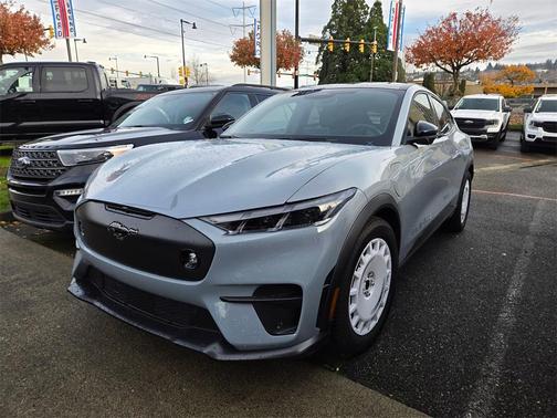 2025 Ford Mustang Mach-E GT