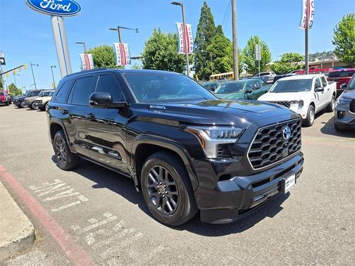 2023 Toyota Sequoia Platinum