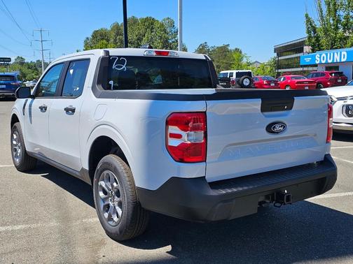 Space White Metallic 2026 Ford Maverick XLT