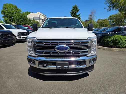 2025 Ford F-350 XLT