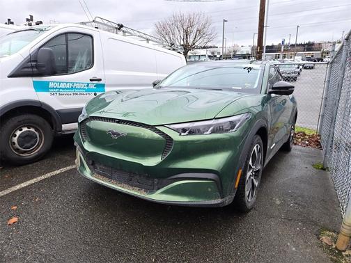 2025 Ford Mustang Mach-E Select
